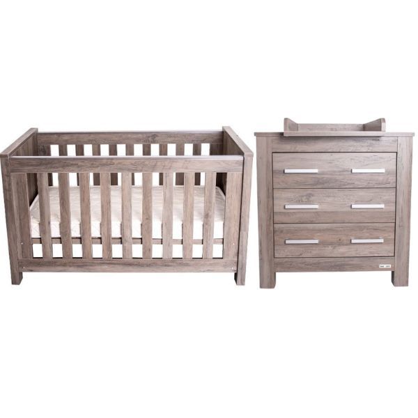 Love n Care Bordeaux Cot + Bordeaux Chest Brown Vintage + Mattress