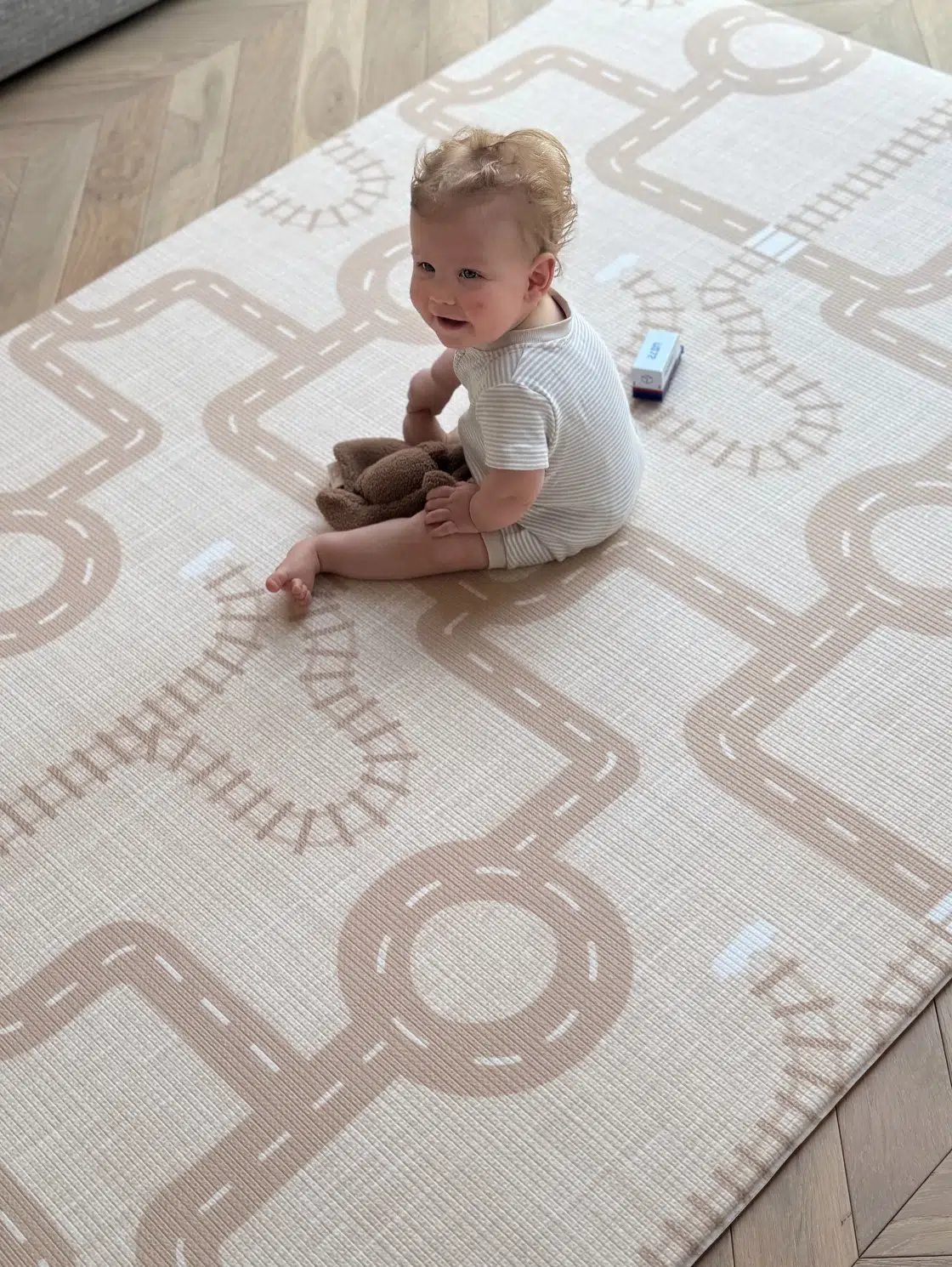 Retro / The Streets - Reversible & Waterproof Padded Playmat - Large