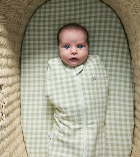1.0 TOG Sustainable & Soft Swaddle Sleeping Bag