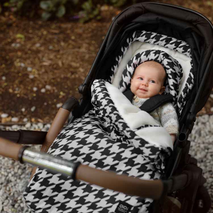4-in-1 Convertible Footmuff