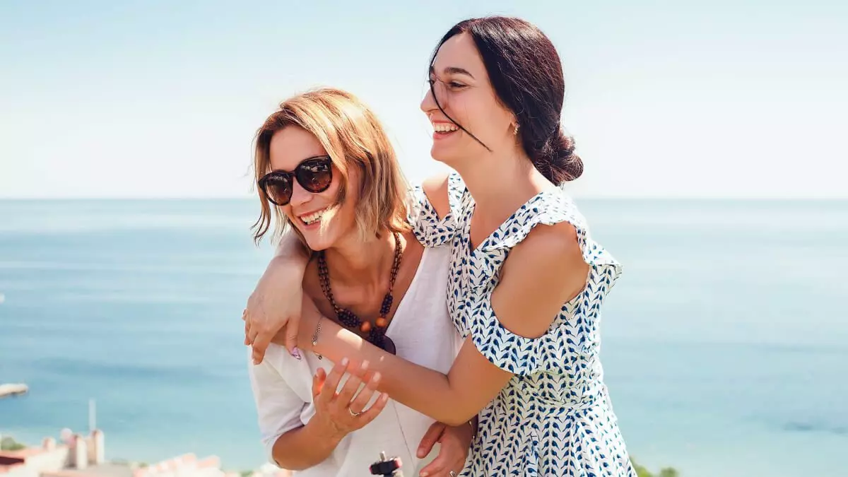 managing friendships with a baby