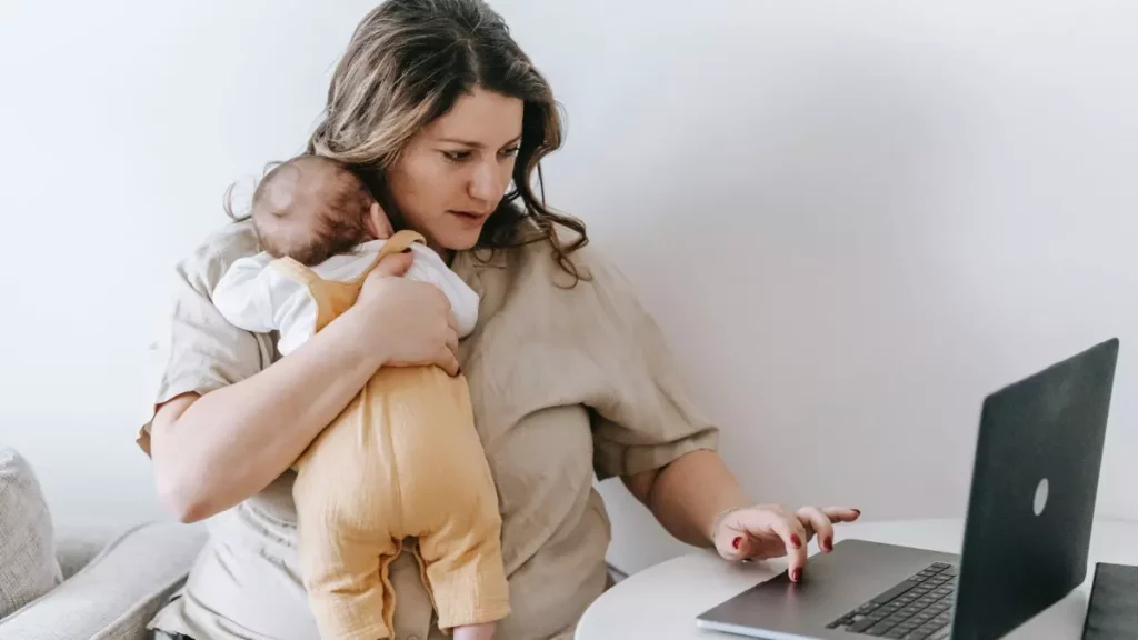 Navigating the 5th trimester