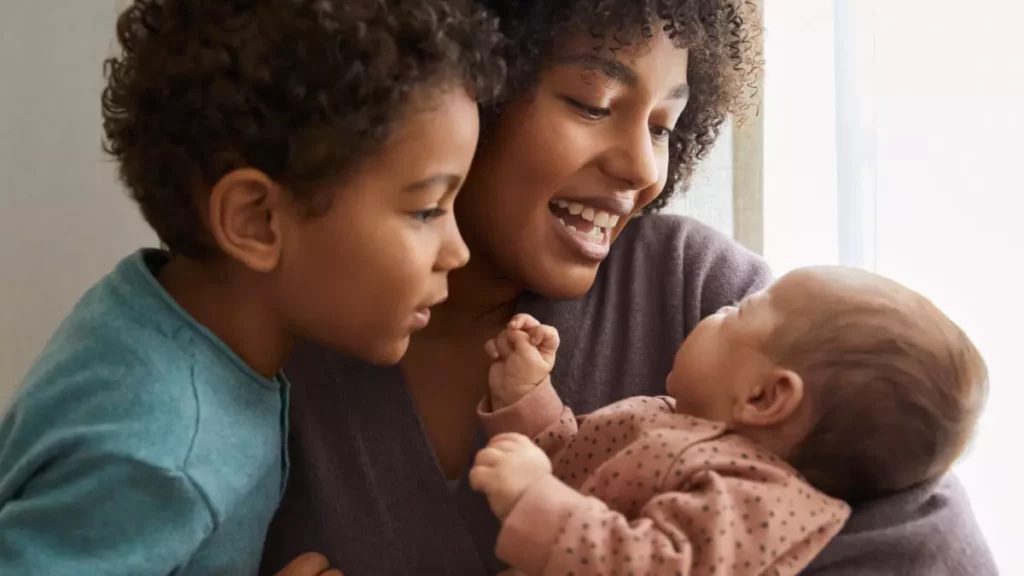 ways to bond with your baby in the first year