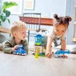 Light-up-your-little-ones-imagination-with-the-LEGO-DUPLO-Police-Station-Helicopter-Set-body-image1