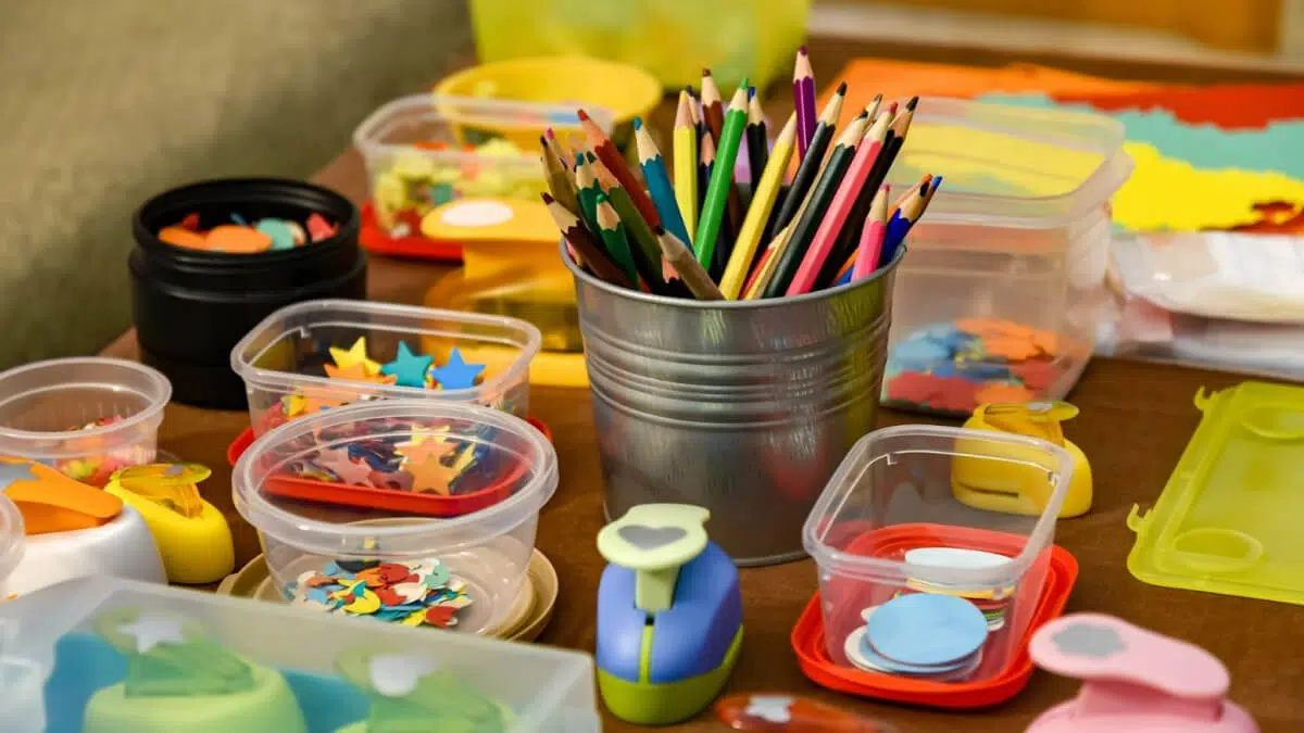 5 Creative crafts to keep kids entertained on the weekend feature