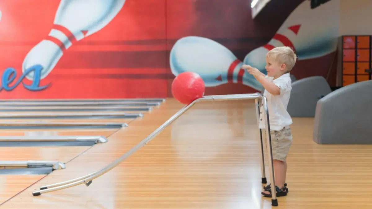 What developmental skills should a 5-year-old have?