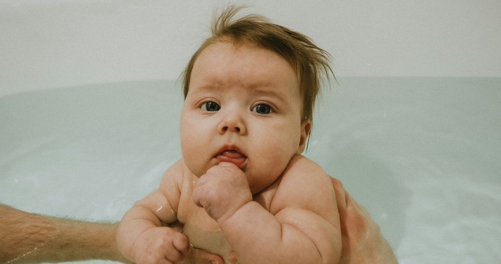 9-month-old baby: Development, milestones & growth | Kiindred