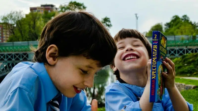 Top literacy activities for kids to boost reading and writing skills