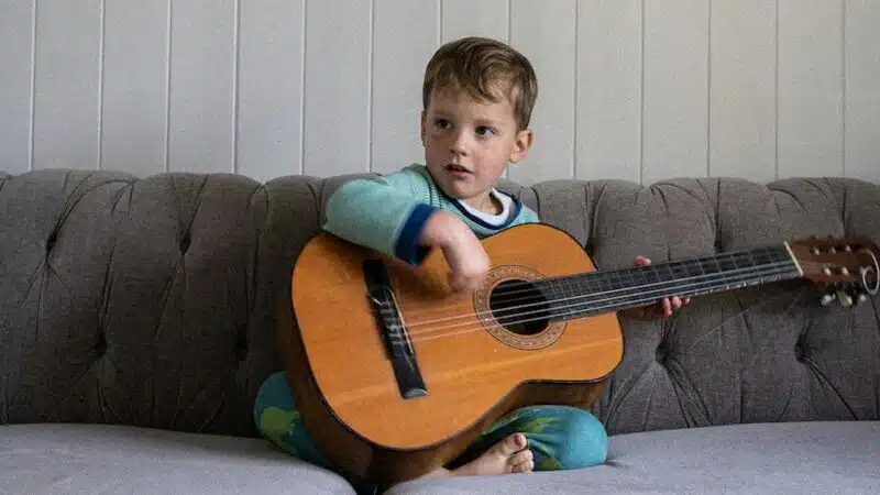 Speech delay therapy: 4 ways music can help speech