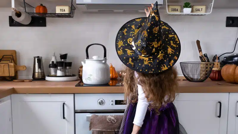Easy Halloween traditions that don’t involve spending a fortune